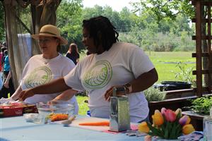 Chef Jane and Chef Brittany